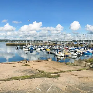  Holiday home Queens Buildings United Kingdom